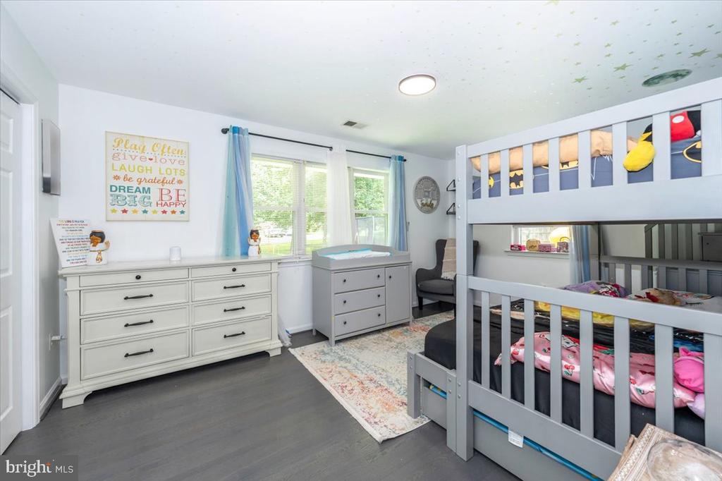 6109 COLCHESTER ROAD