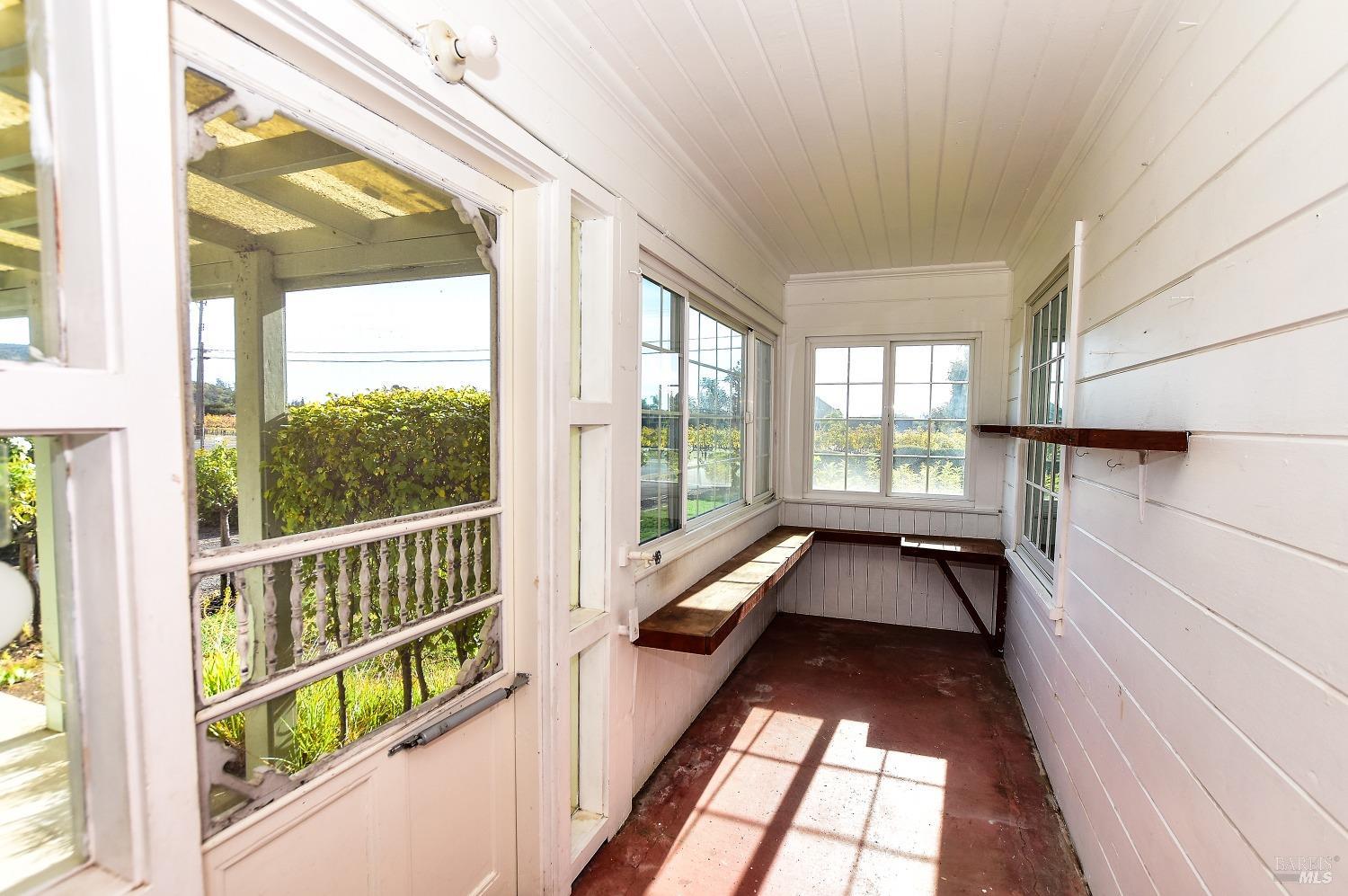 1440 Lovall Valley Rd