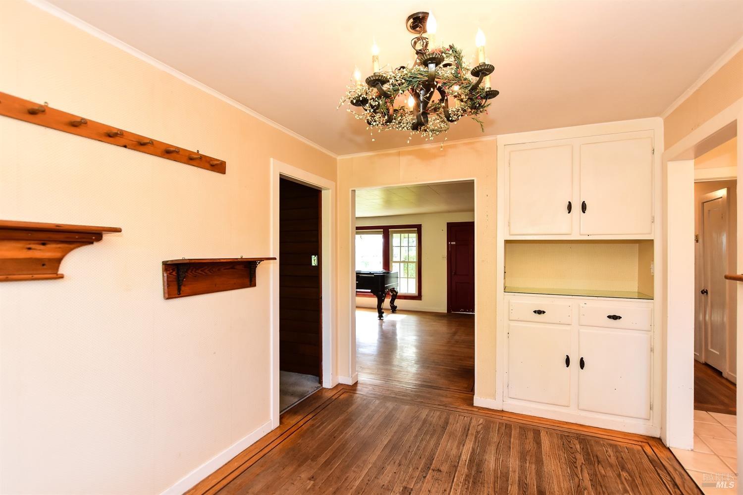 1440 Lovall Valley Rd