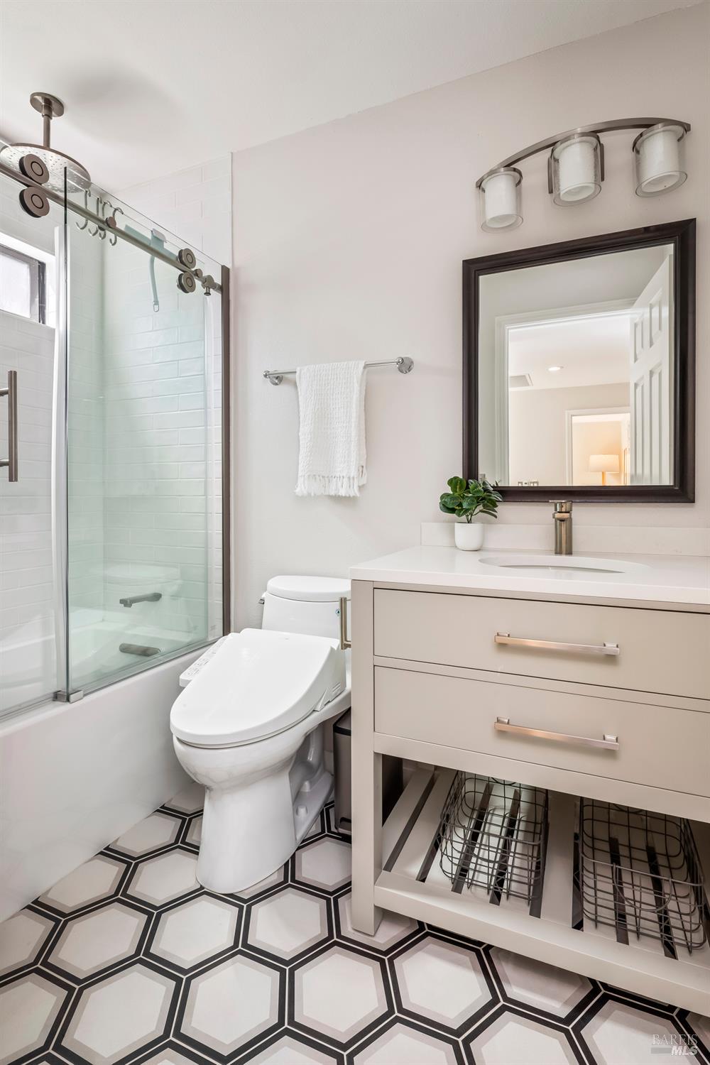 18105 Vassar Ct
