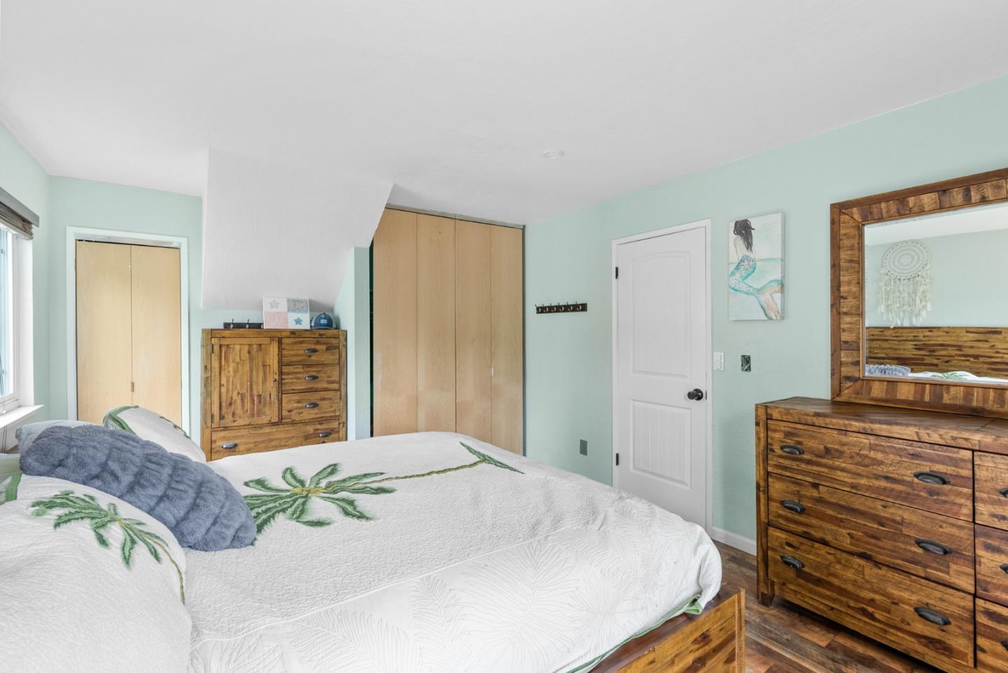 923 Vista Del Mar DR