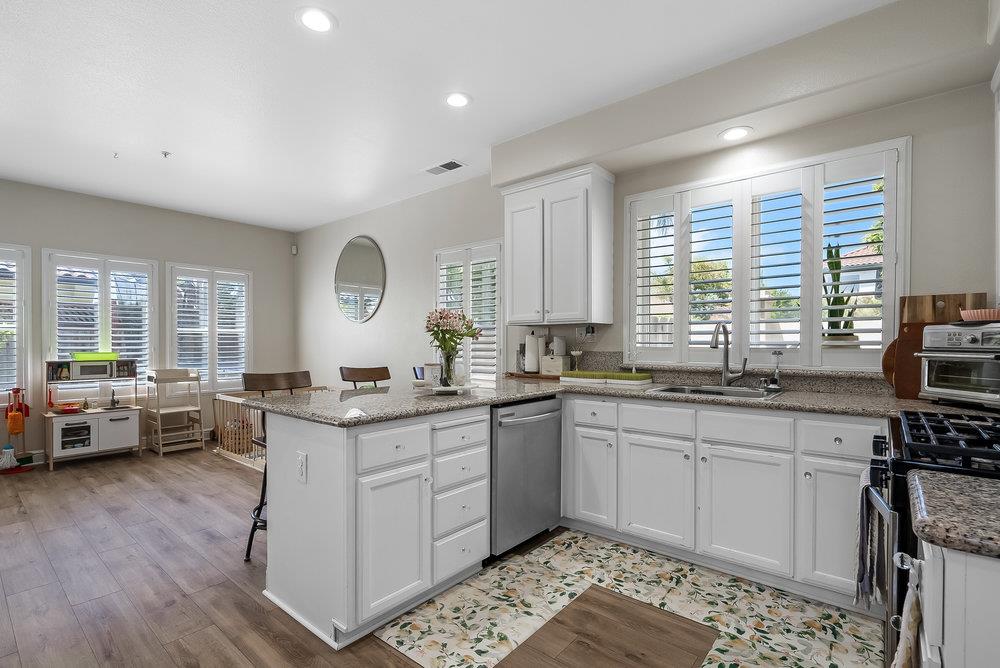 1599 Little River DR