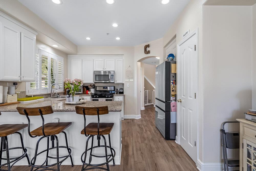 1599 Little River DR