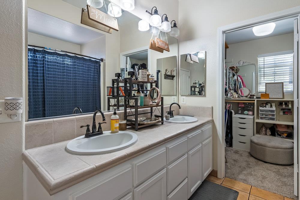 1599 Little River DR