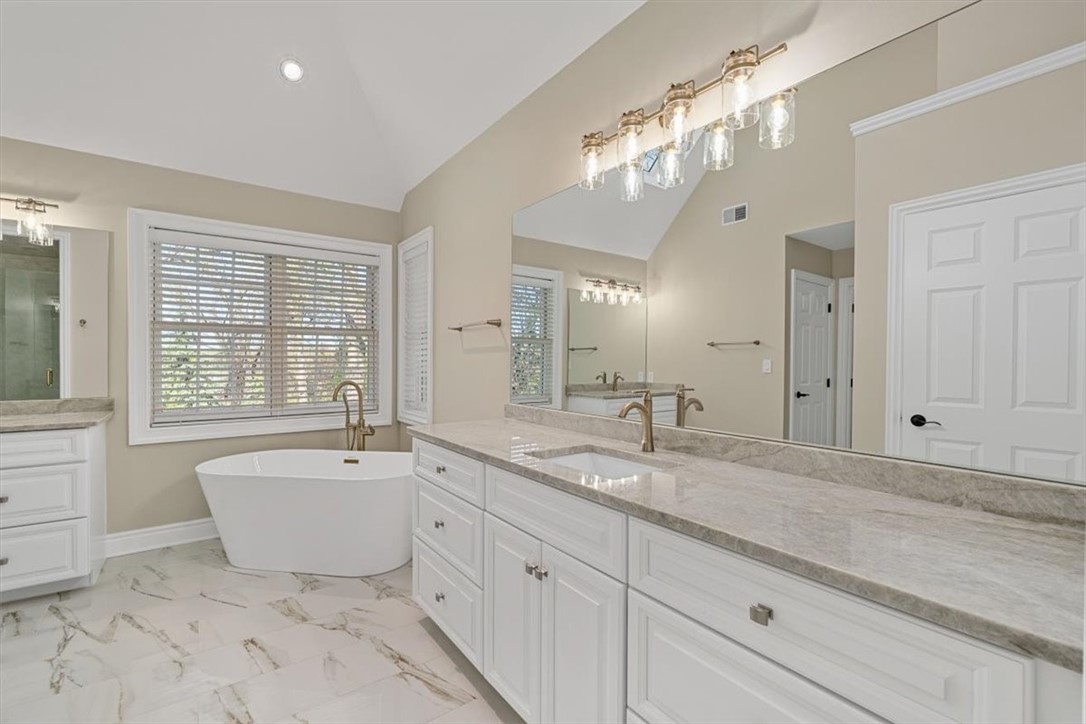 253 Whetherburn Dr