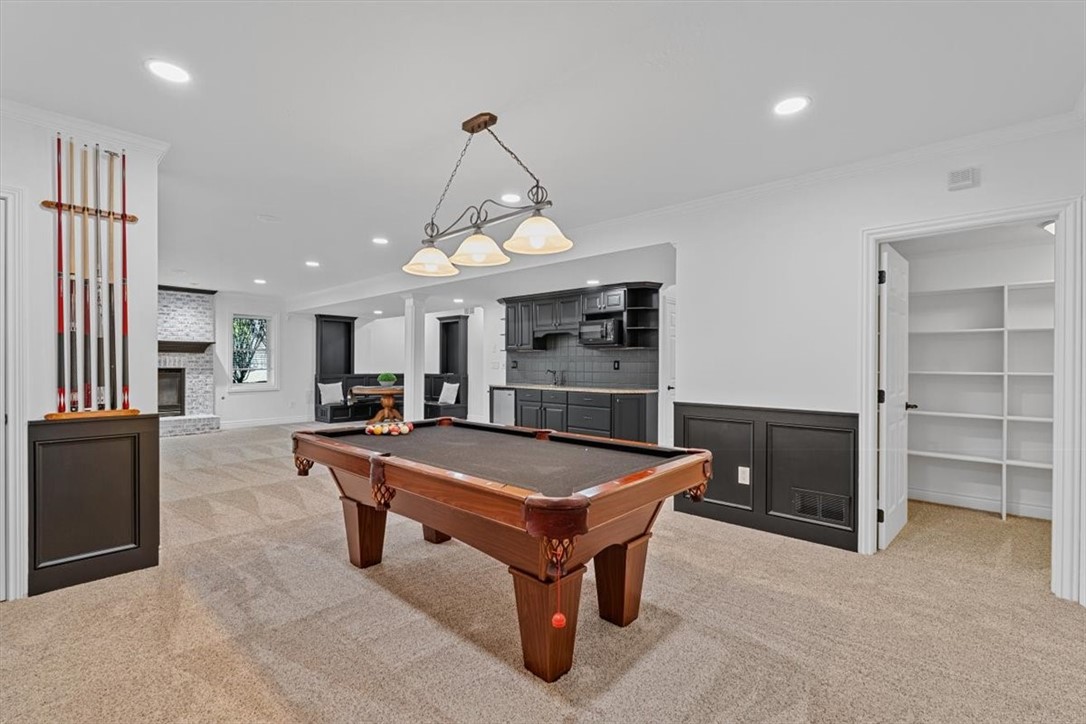 253 Whetherburn Dr