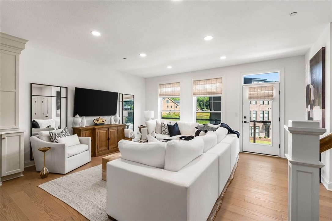 423 Magnolia Dr