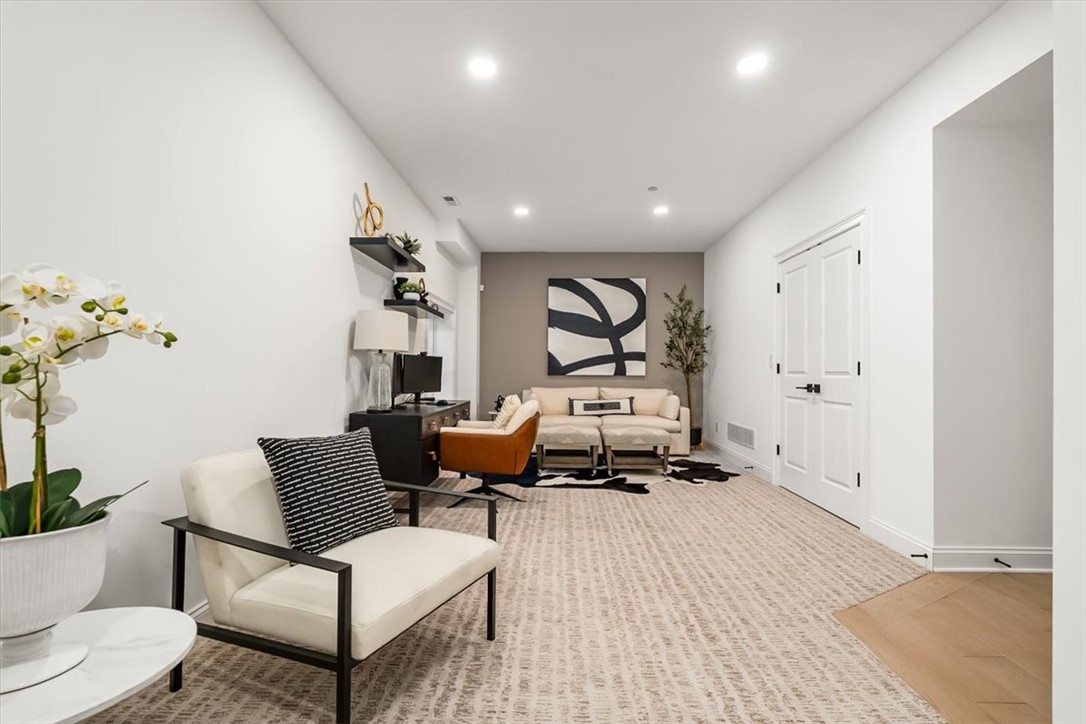 423 Magnolia Dr