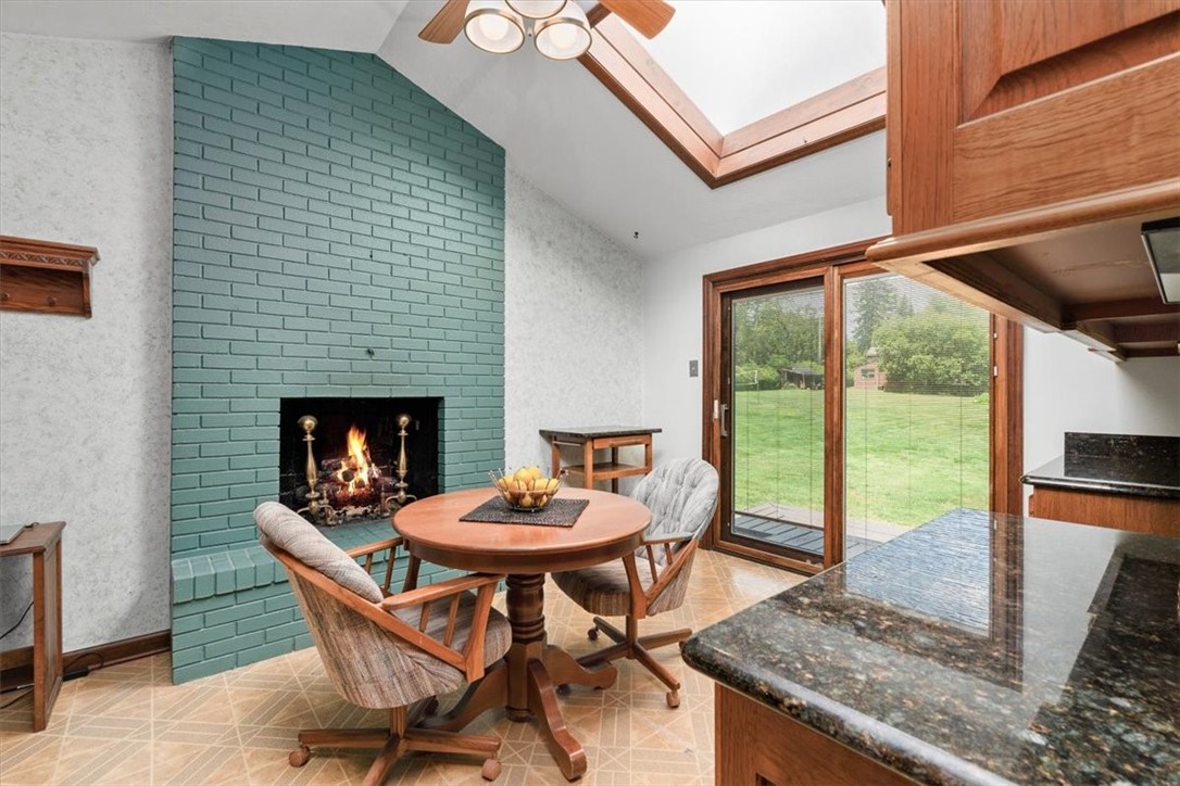2363 James Dr