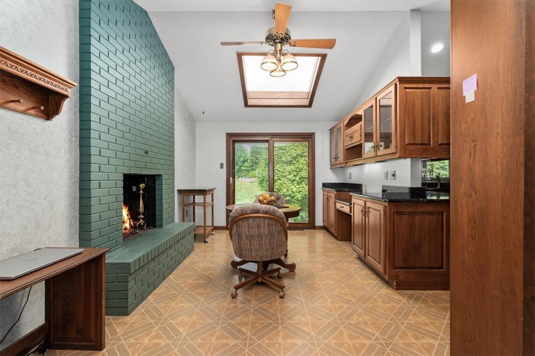 2363 James Dr