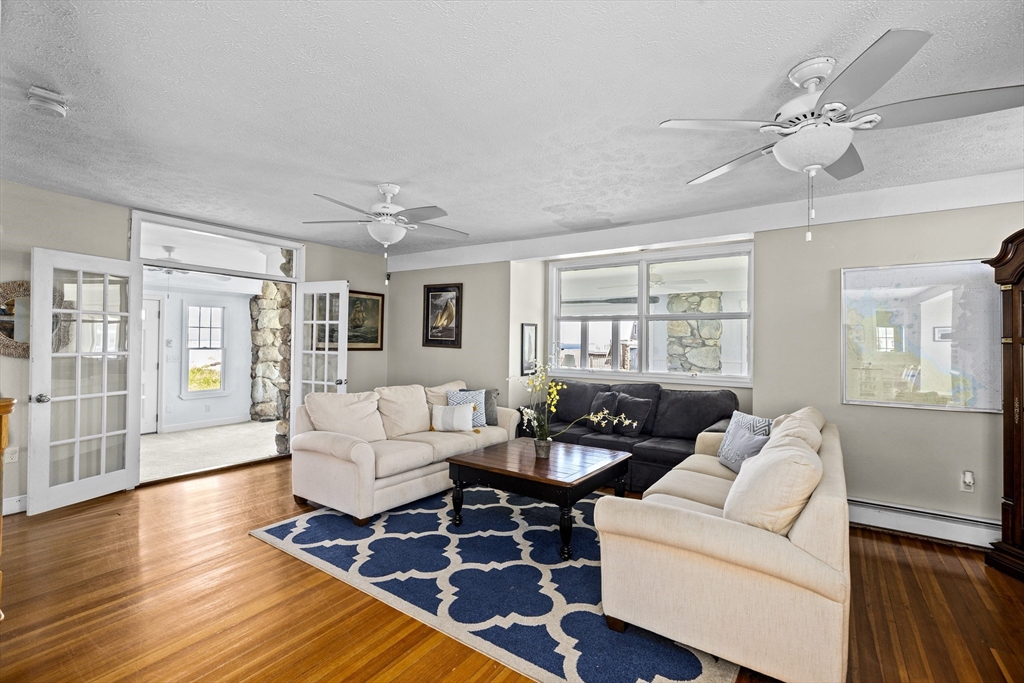 23 Oceanside Dr
