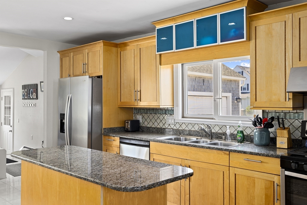 23 Oceanside Dr