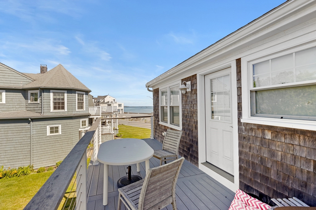 33 Oceanside Dr