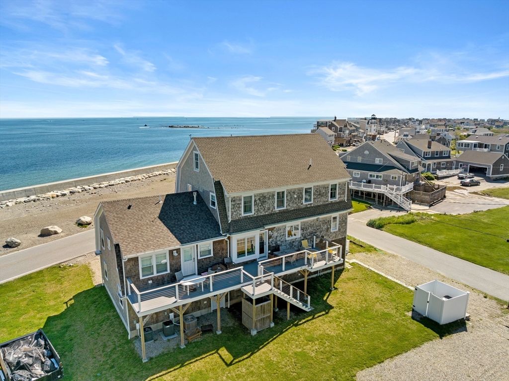 33 Oceanside Dr