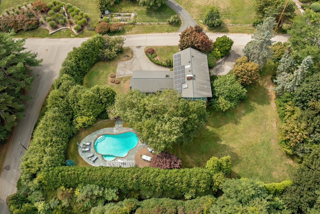 53 Myles View Dr