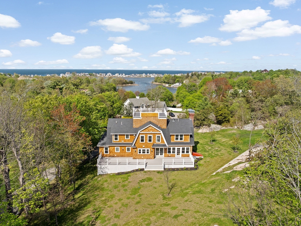 10 Ocean Ledge Dr