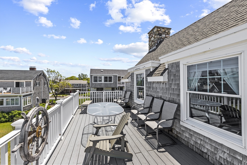 23 Oceanside Dr