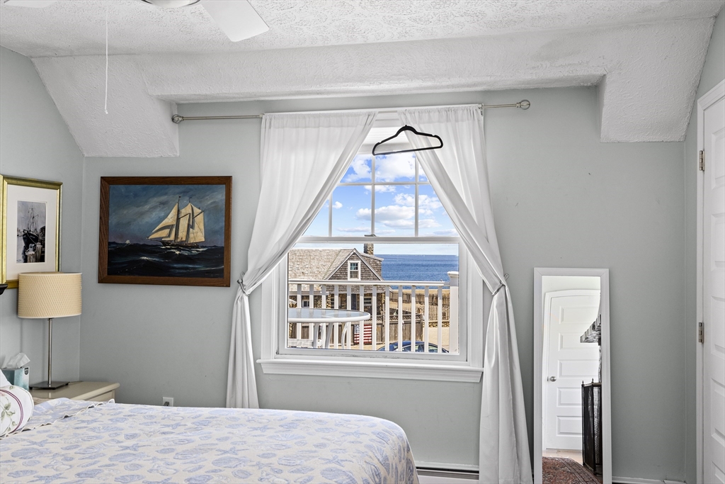 23 Oceanside Dr