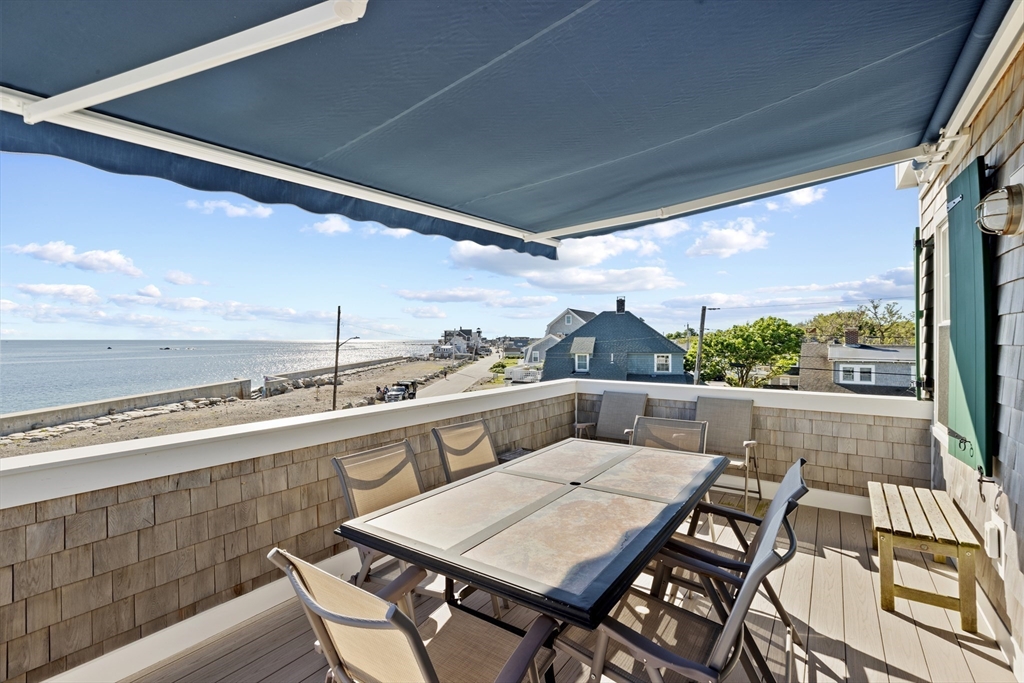 43 Oceanside Dr