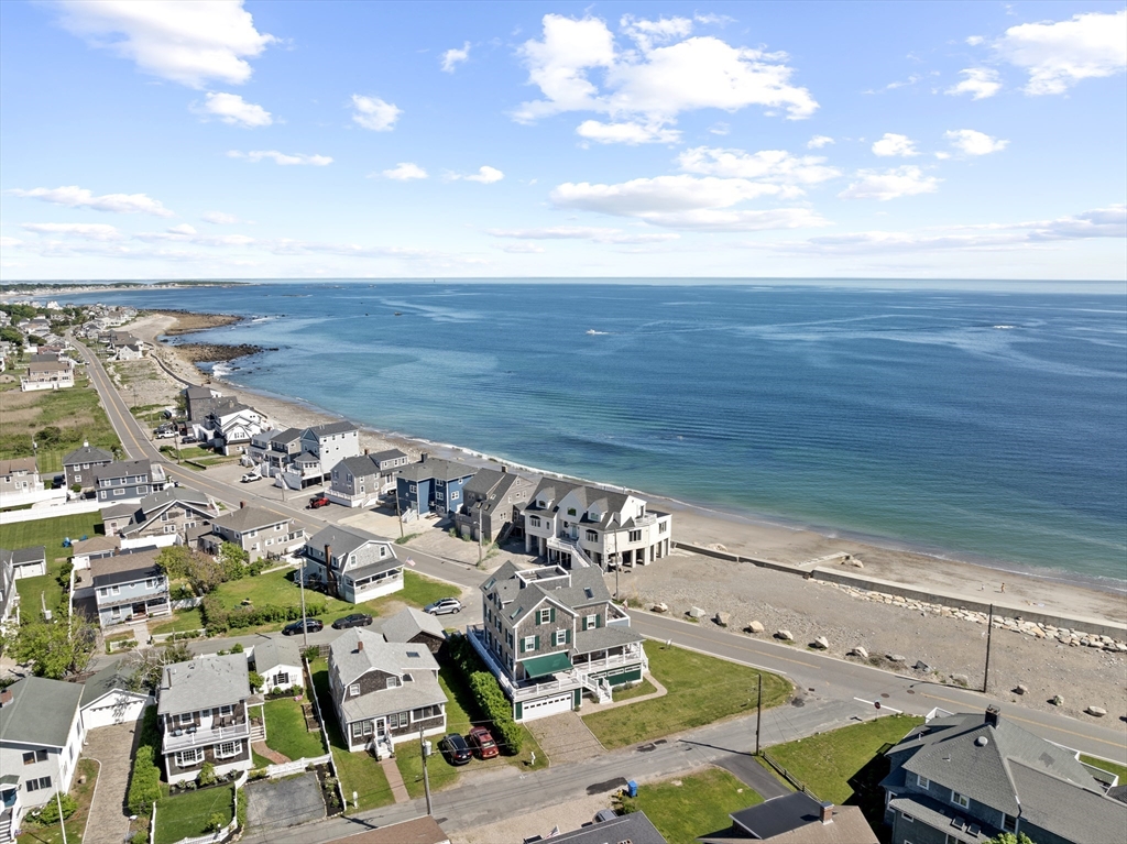43 Oceanside Dr