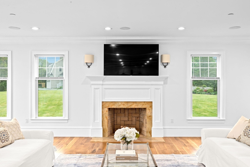 45 Ocean Ledge Dr