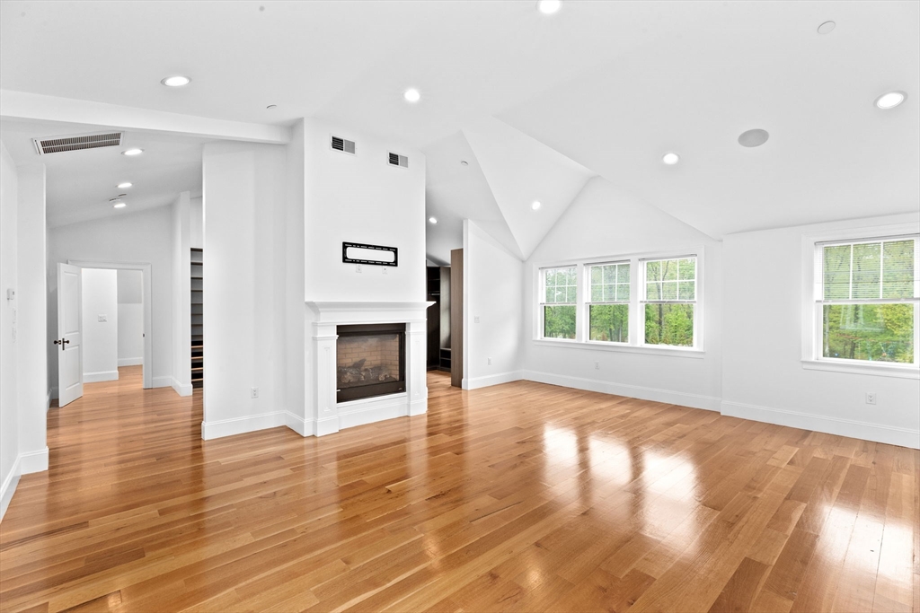 45 Ocean Ledge Dr