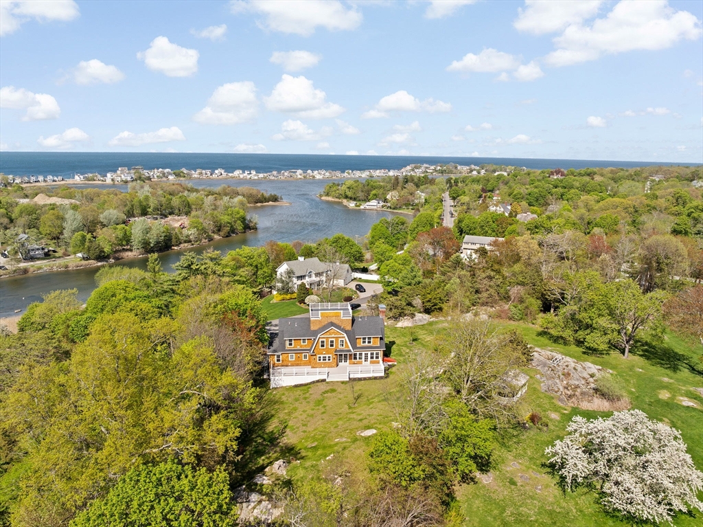 10 Ocean Ledge Dr