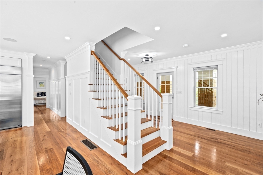 10 Ocean Ledge Dr