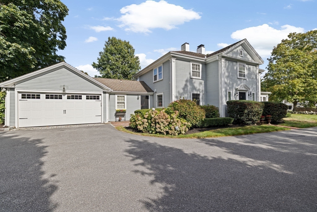 73 Pond St