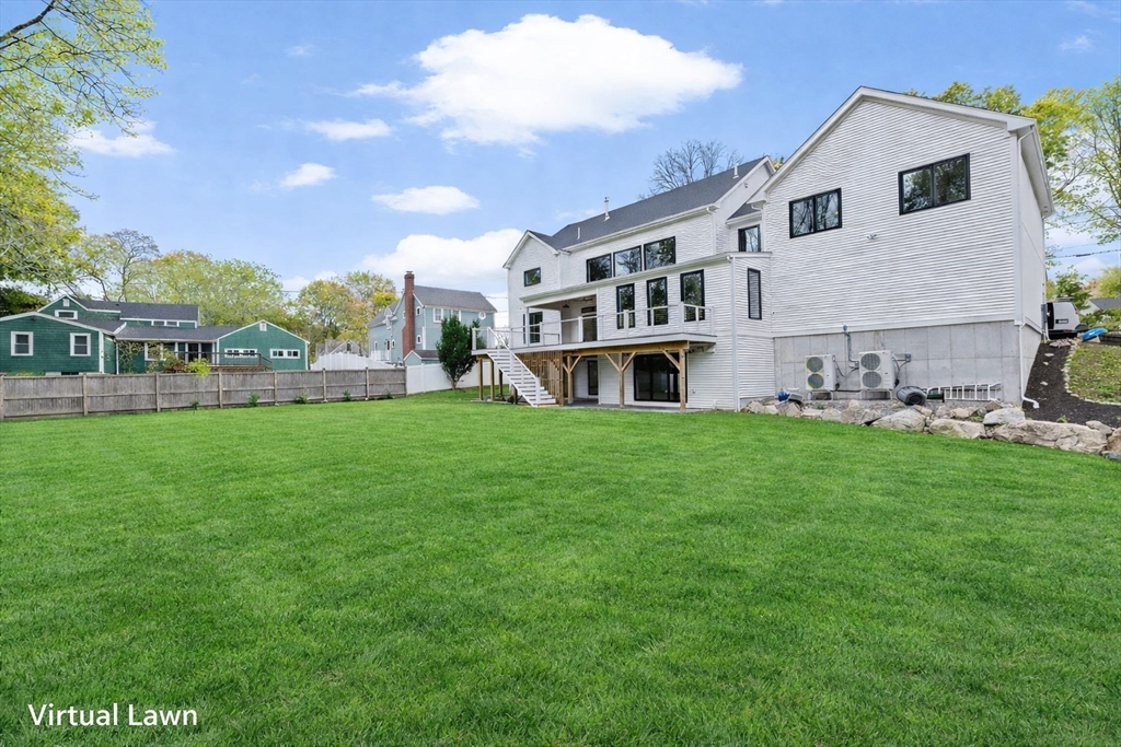 7 Lewis Court