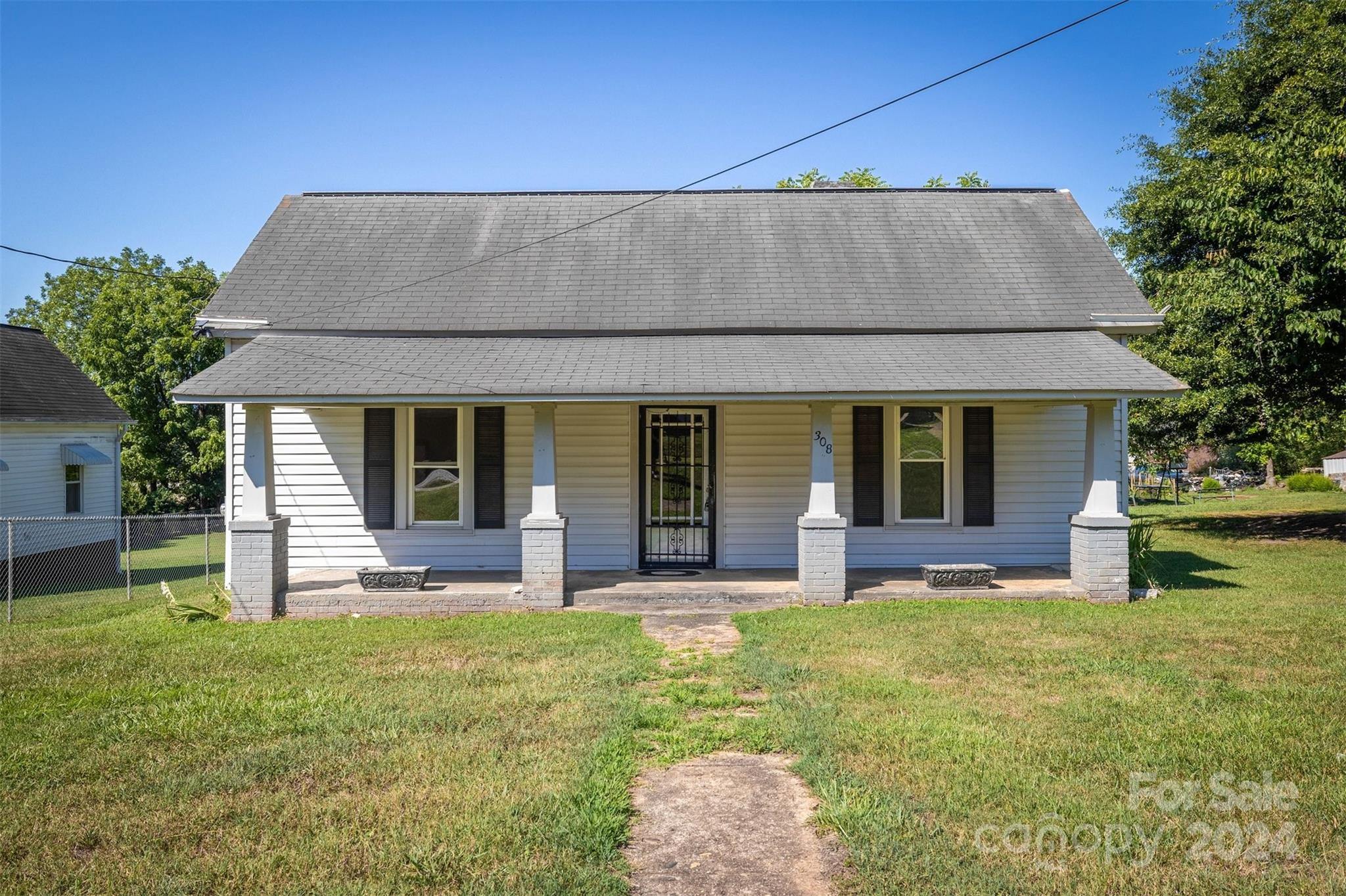 308 Randolph Street