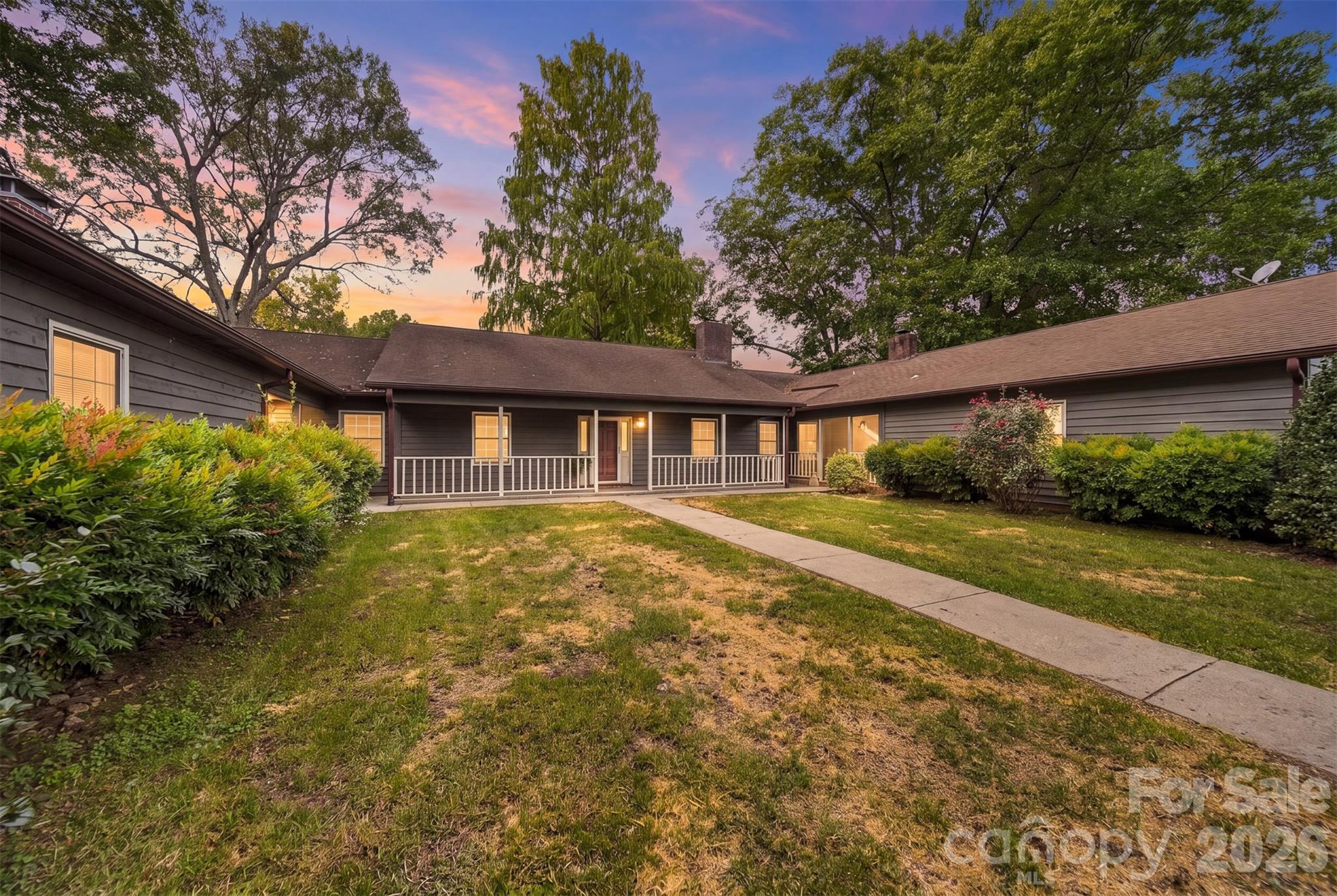 414 4th Avenue NE