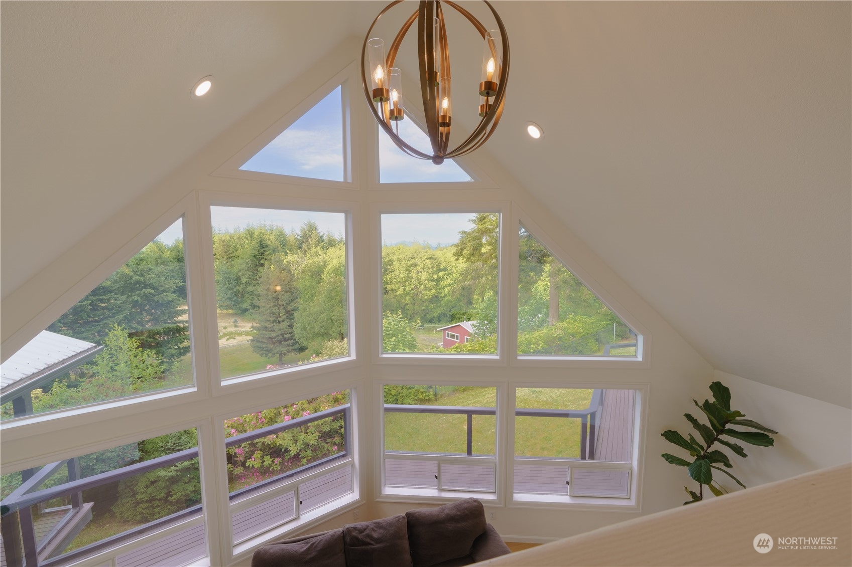 9665 NE Dronawood Drive