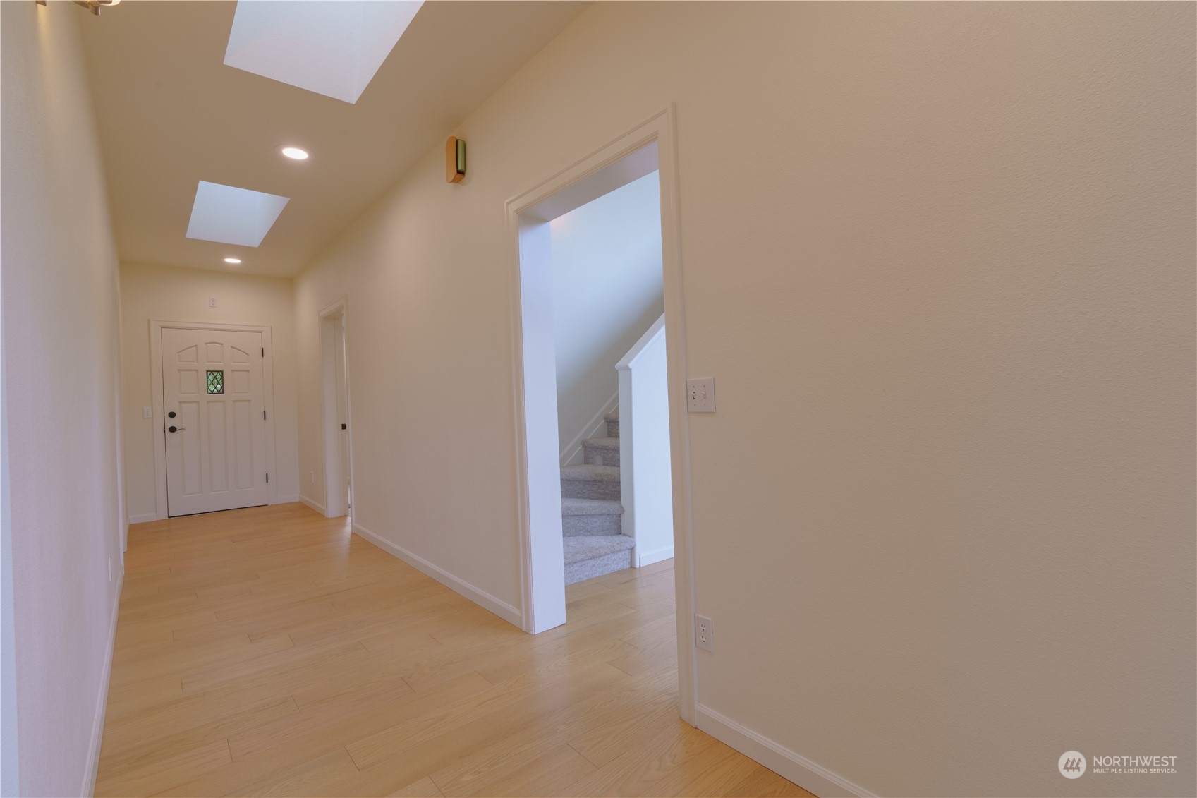 9665 NE Dronawood Drive