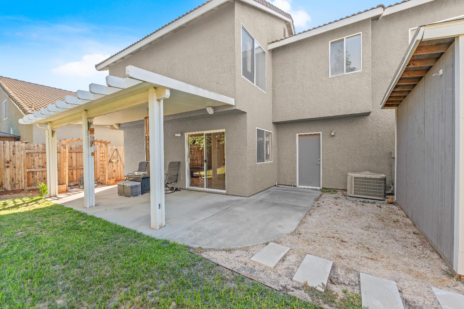 4008 Spindrifter Lane