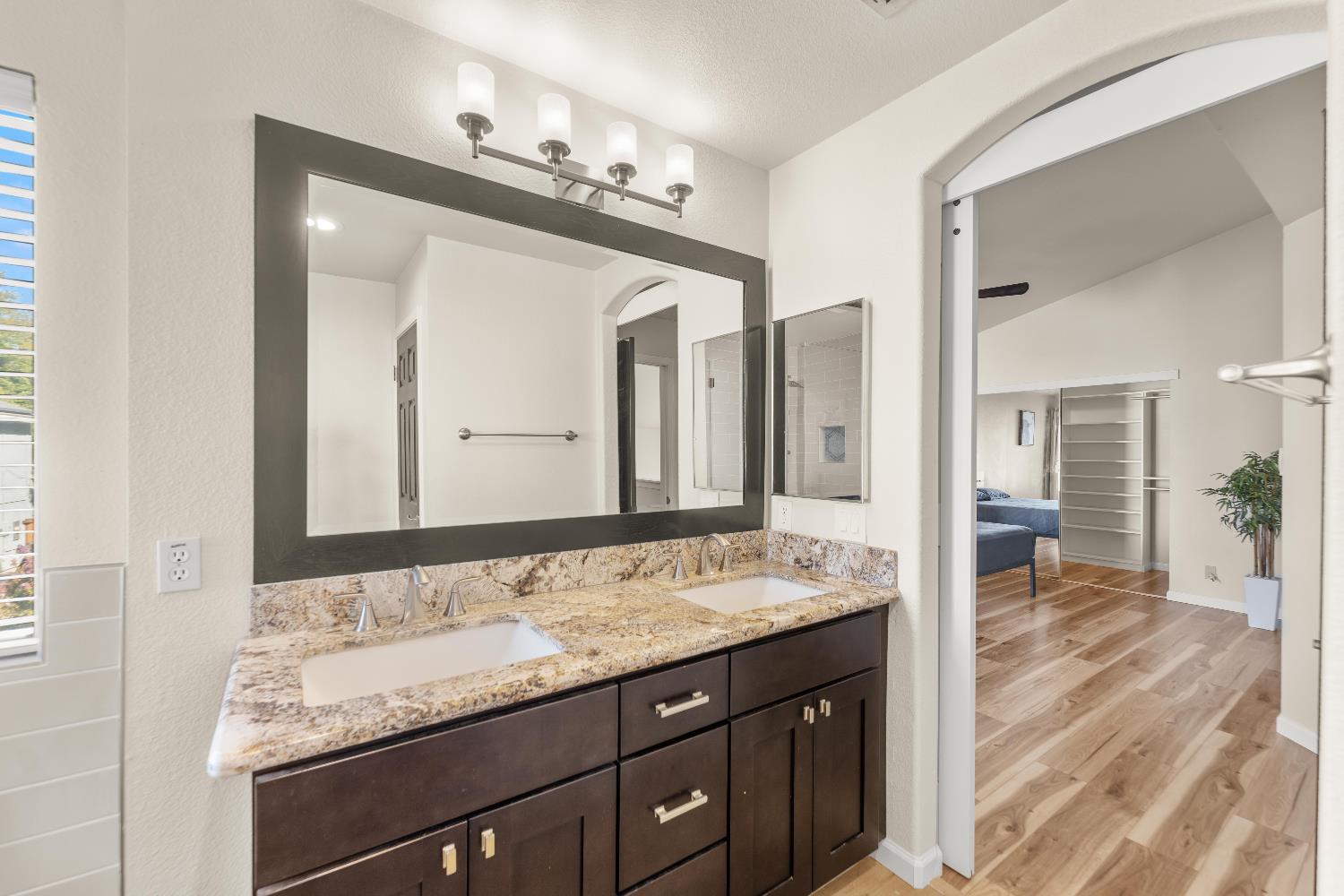 4008 Spindrifter Lane