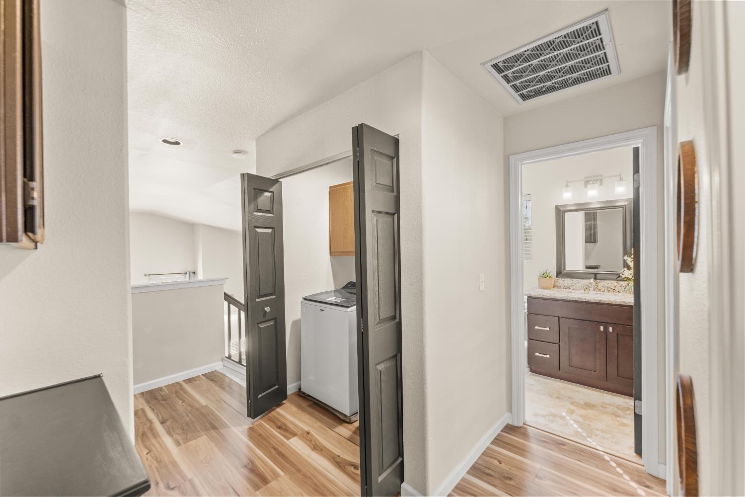 4008 Spindrifter Lane