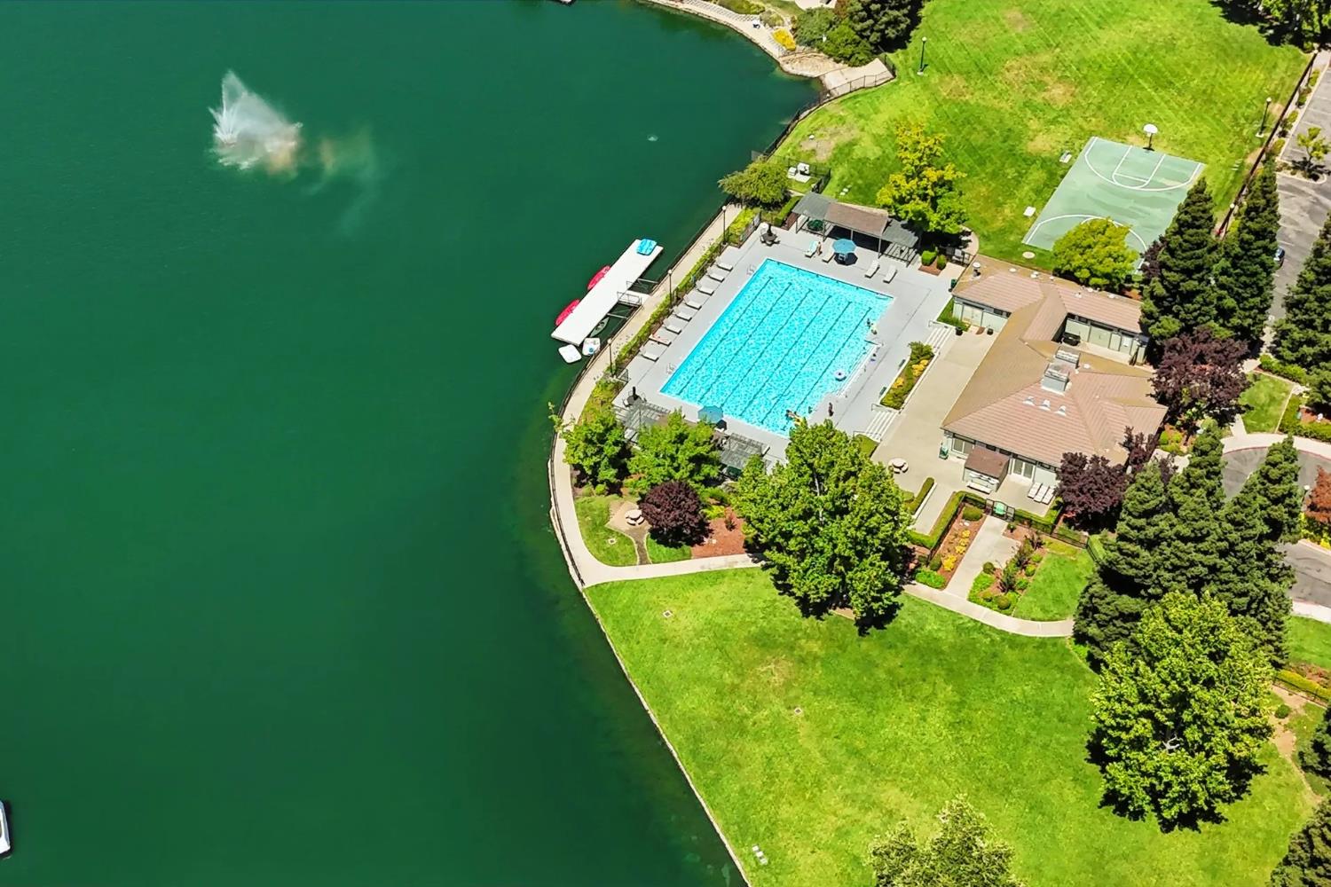 4008 Spindrifter Lane