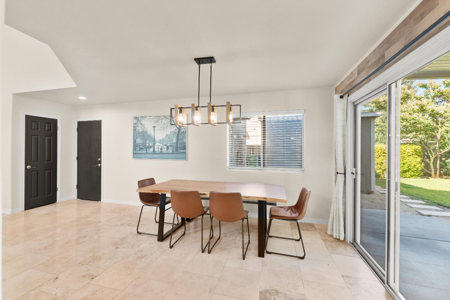 4008 Spindrifter Lane