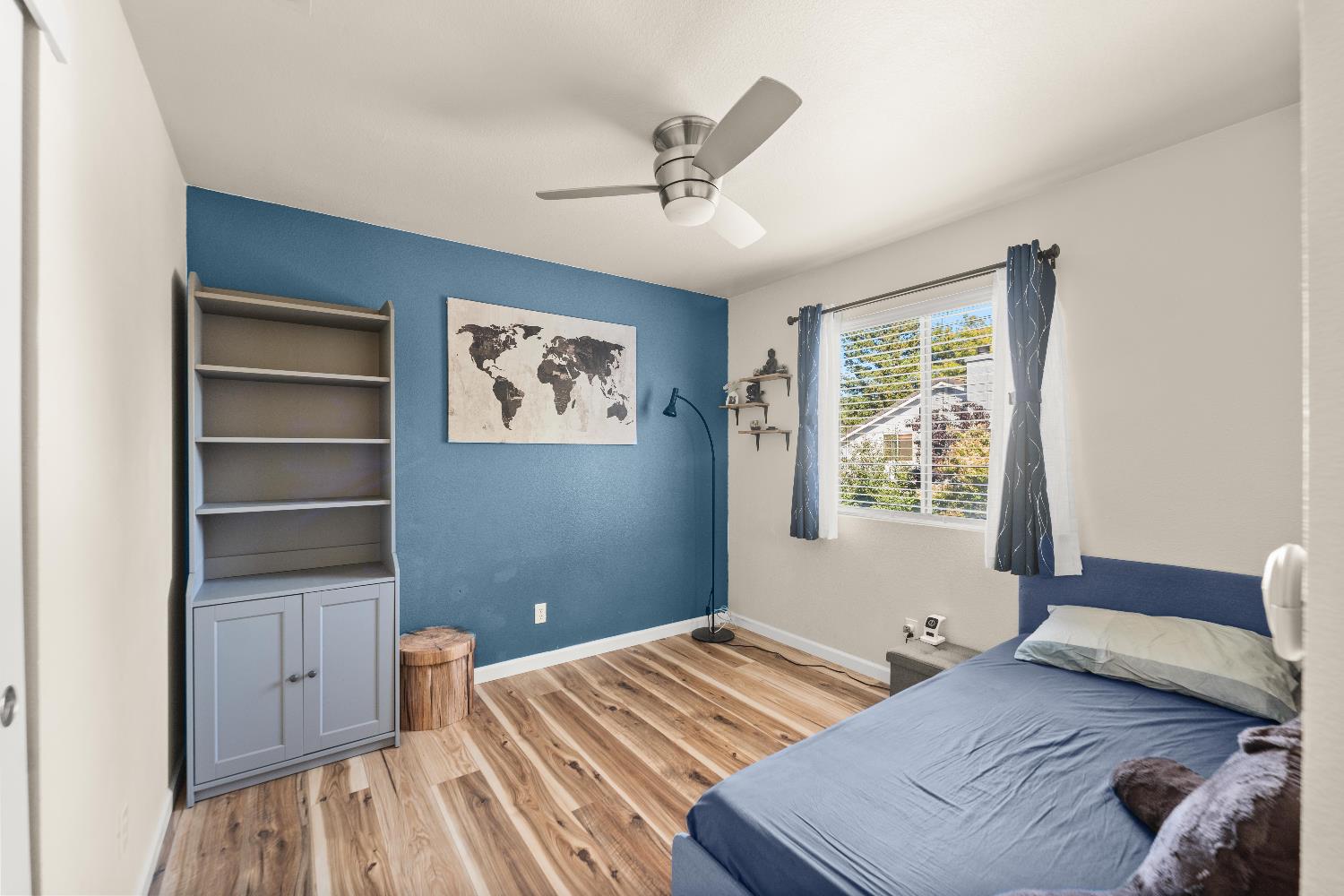 4008 Spindrifter Lane