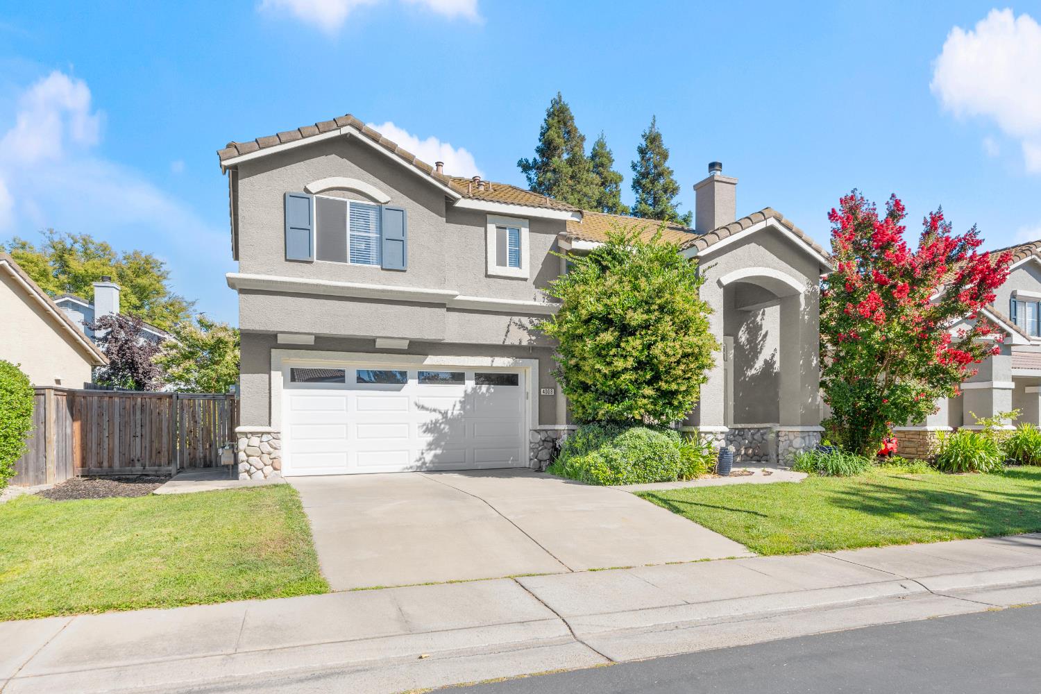 4008 Spindrifter Lane