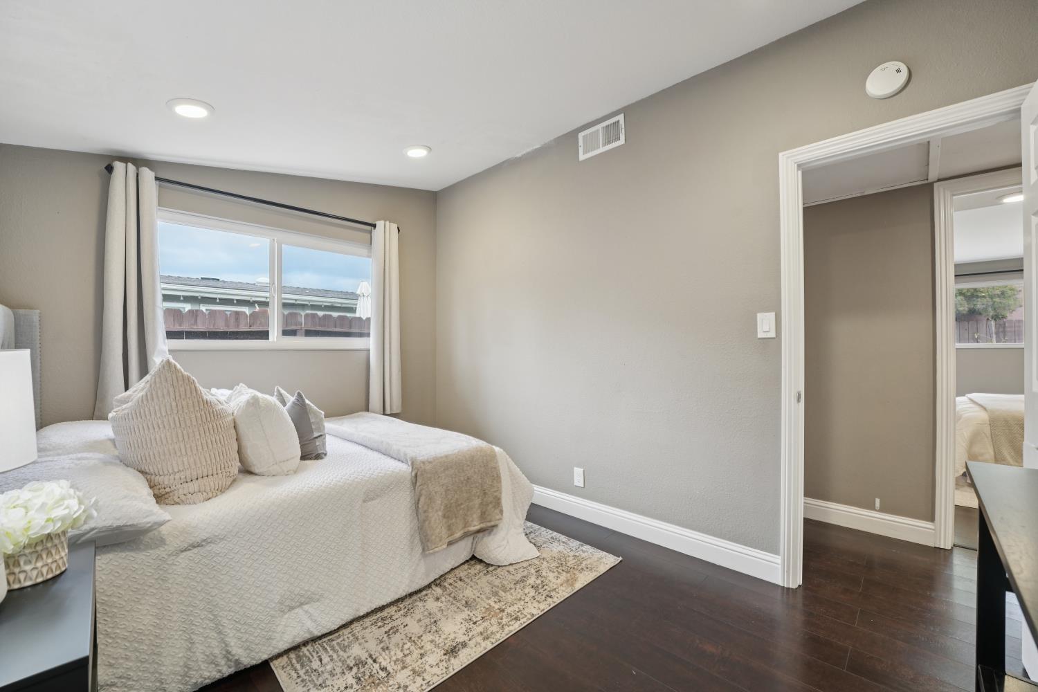 26754 Contessa Street