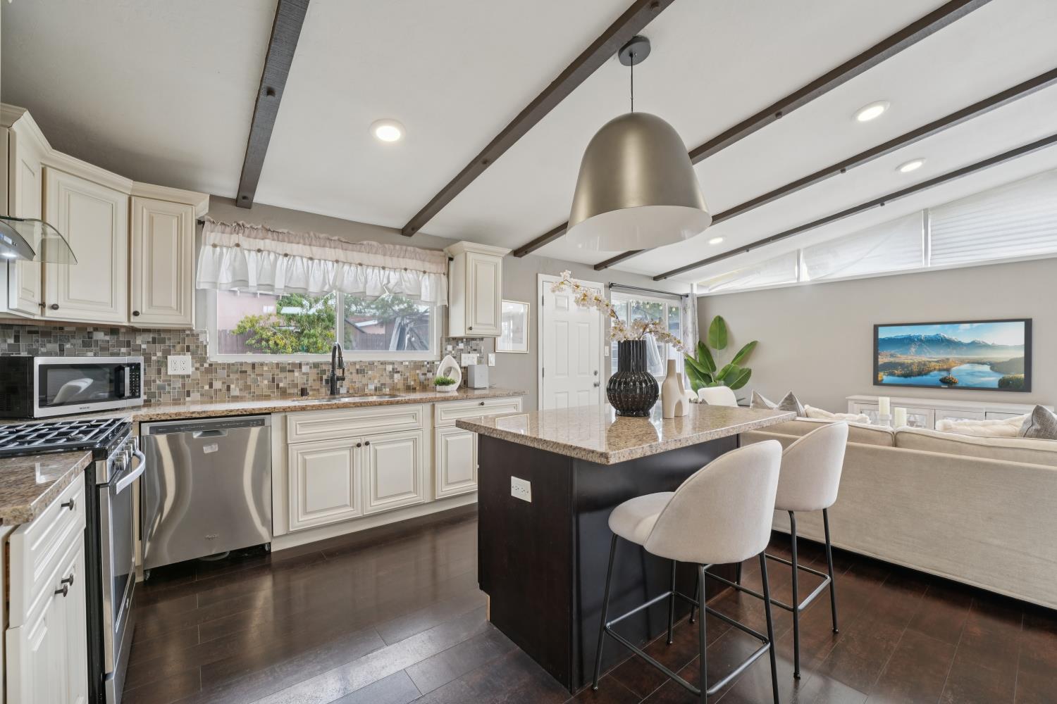 26754 Contessa Street