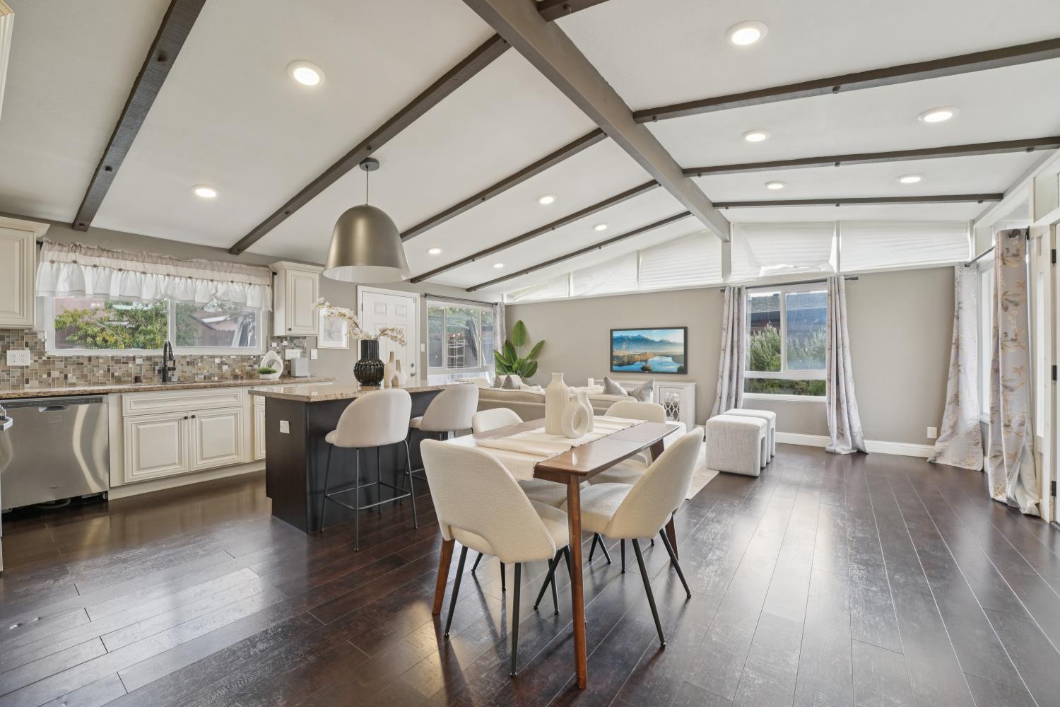 26754 Contessa Street