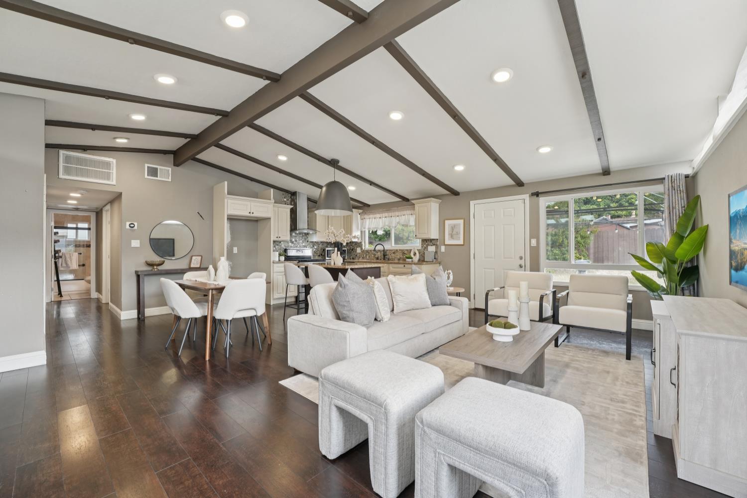 26754 Contessa Street