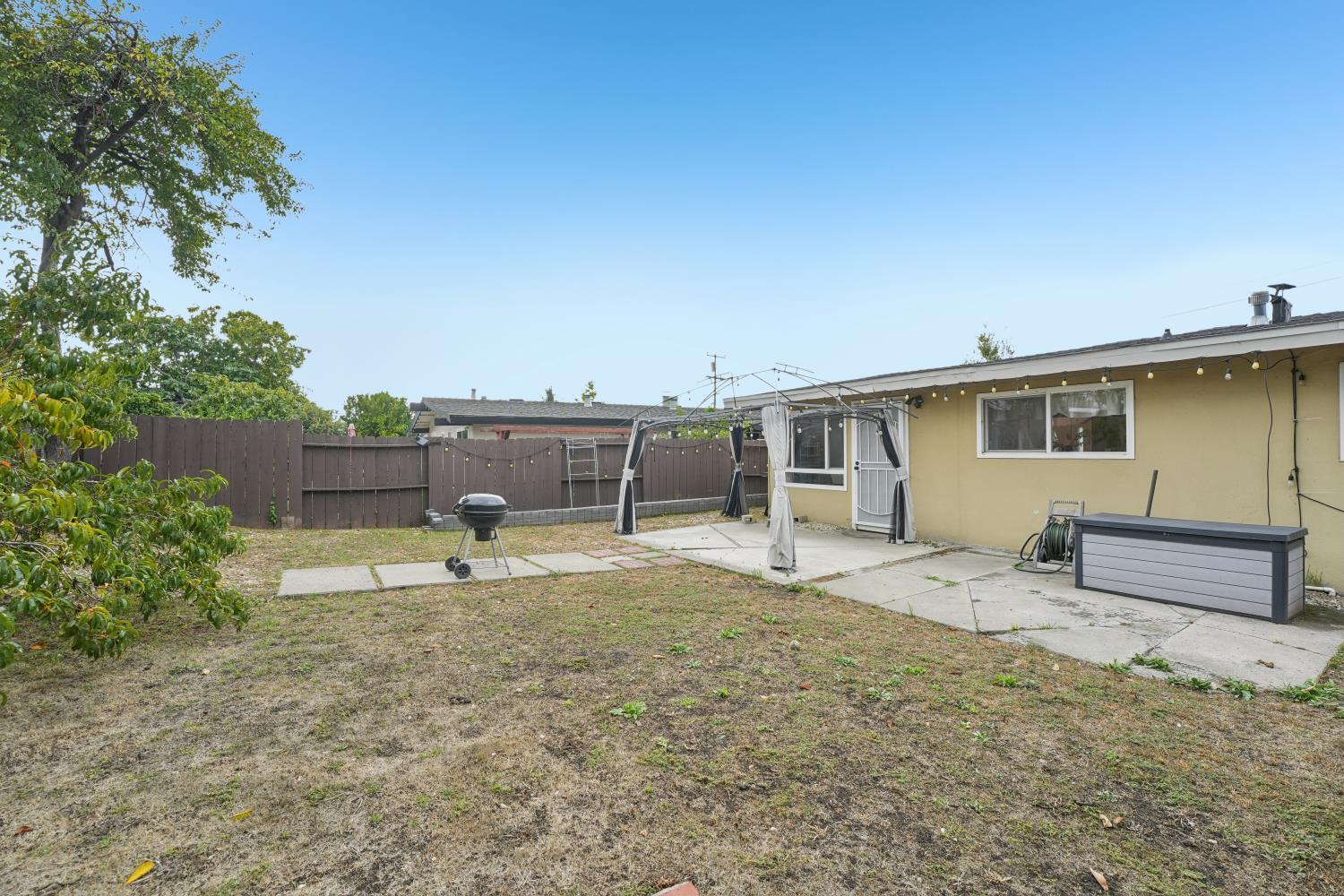 26754 Contessa Street