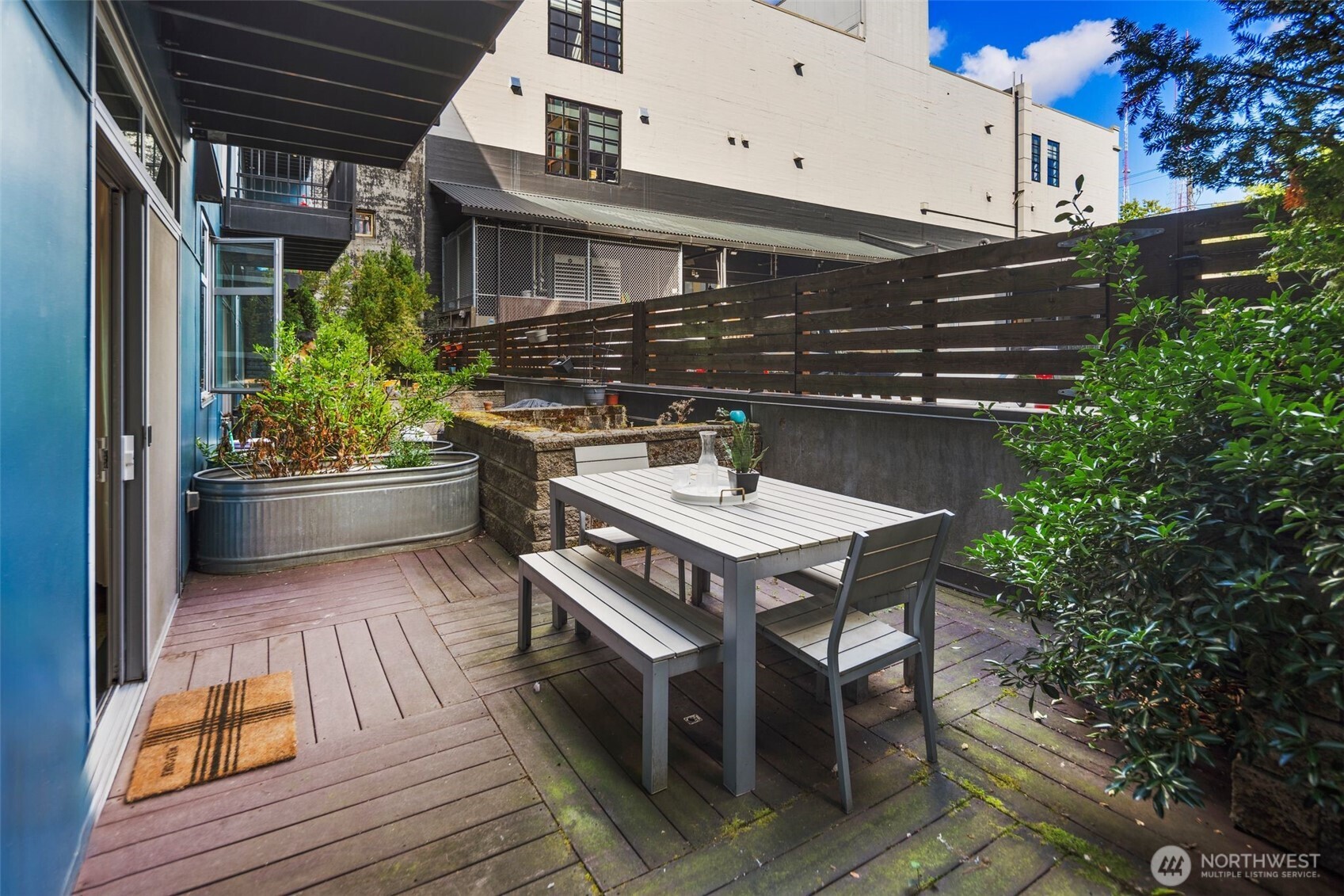 1414 12th Avenue Unit: 209