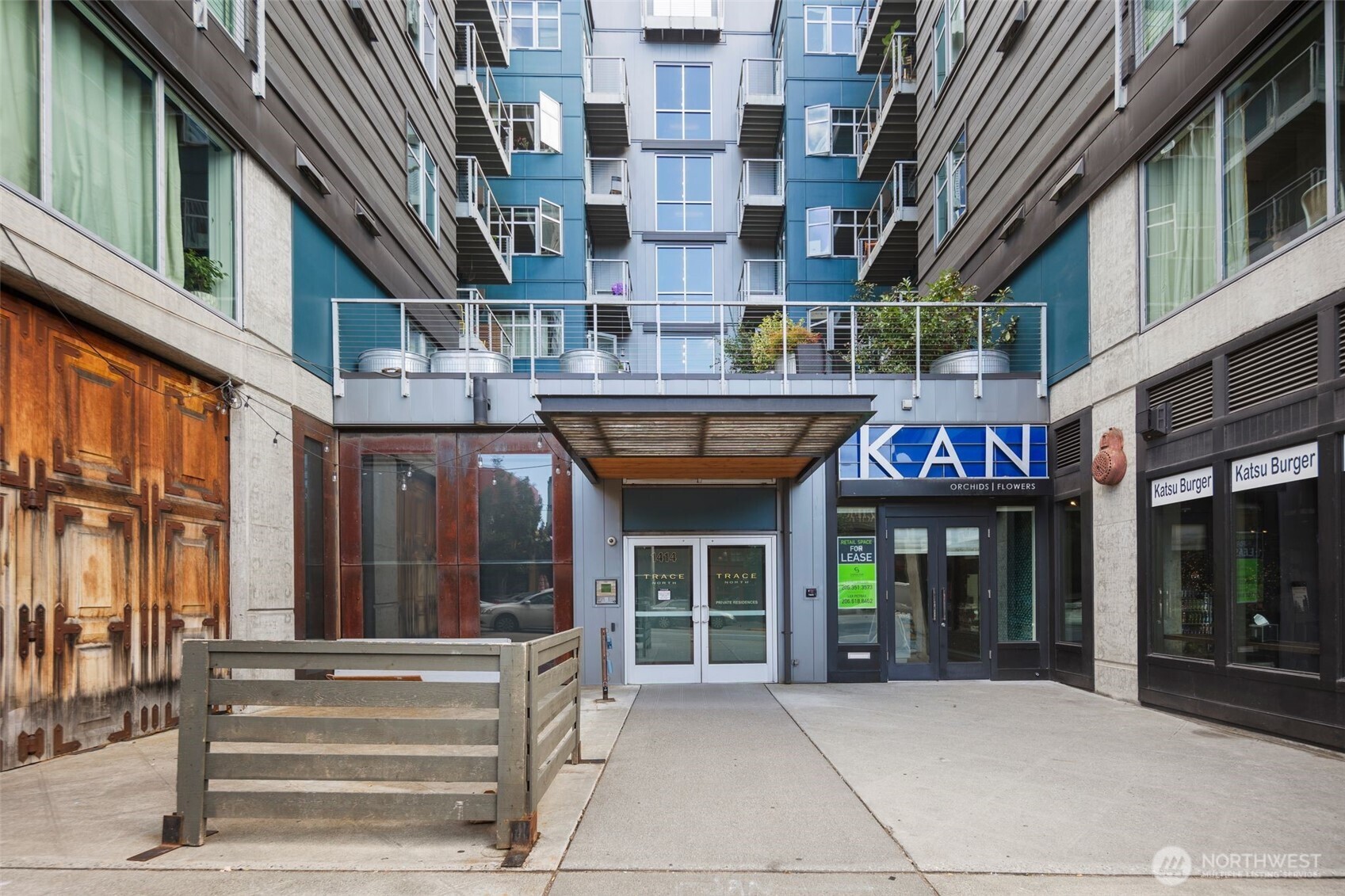 1414 12th Avenue Unit: 209