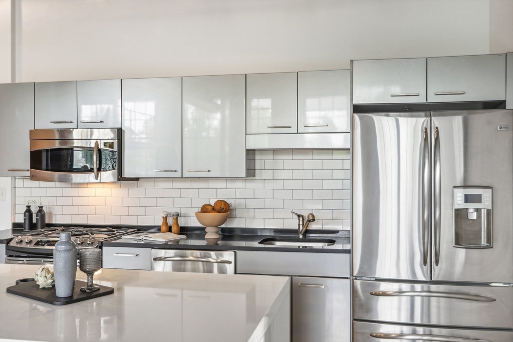 942-944 Dorchester Ave # 30