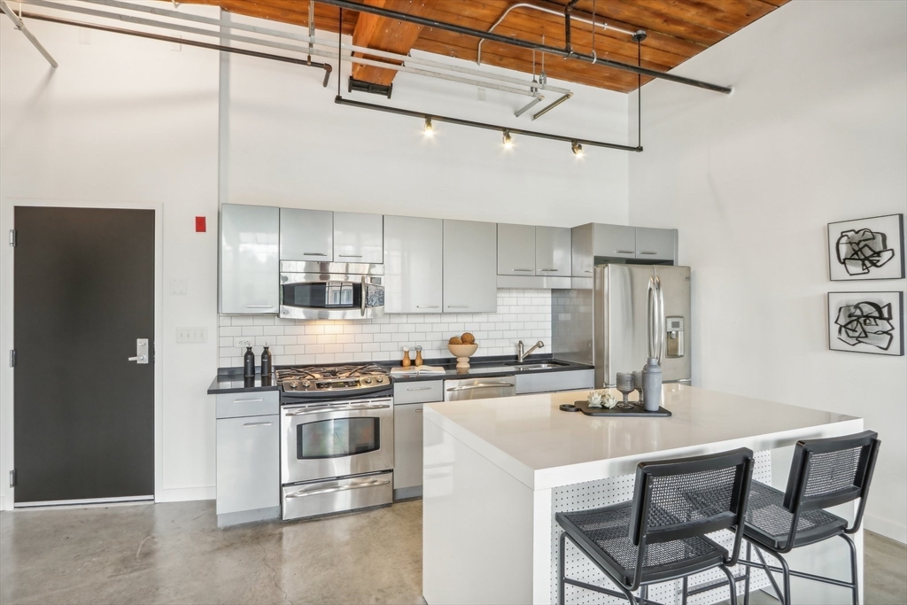 942-944 Dorchester Ave # 30